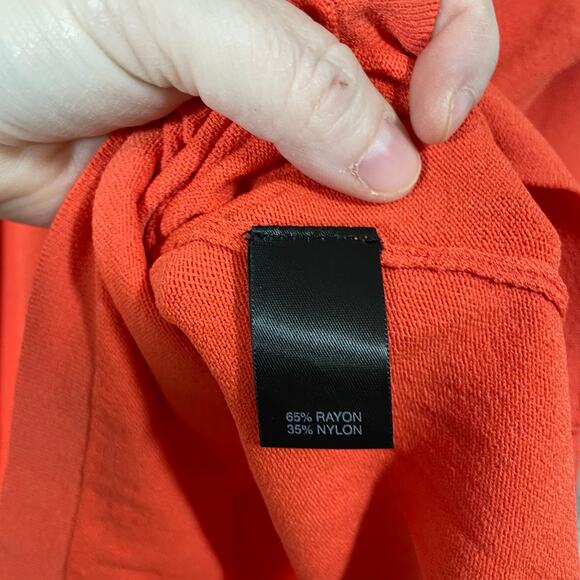 Avenue Women's Plus Size Orange Lightweight Sleeveless Sweater Vest - Size 26/28 - Picture 6 of 7